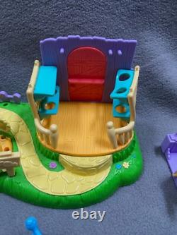 Poohs Friendly Places Lot Delightful Days Tree House Garden Kitchen & More 1999