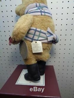 R John Wright Holiday Winnie The Pooh -1997 Wdw Convention-#323-never Display