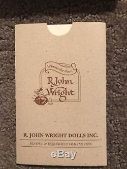 R. John Wright Winnie The Pooh Pocket Series POCKET POOH MINT RARE
