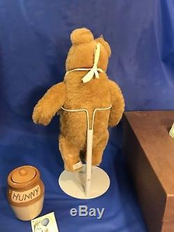 R John Wright Winnie the Pooh 14 Mohair Bear w Honey Pot 3882/5000 w Box &stand