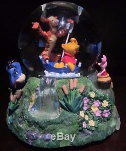 RARE Disney Winnie the Pooh Piglet Tigger Eeyore Raining Snowglobe Music Box