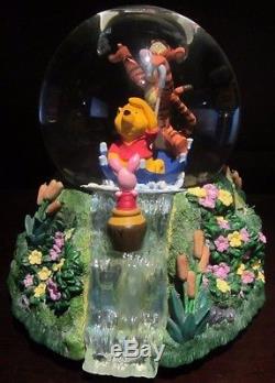 RARE Disney Winnie the Pooh Piglet Tigger Eeyore Raining Snowglobe Music Box