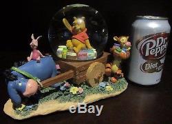 RARE Disney Winnie the Pooh Piglet Tigger Eeyore Wheelbarrow Snowglobe Music Box