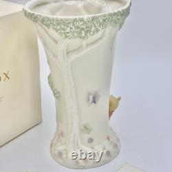 RARE Lenox Disney Pooh Collection Most Adventurous Day Vase 24k Gold Accent MINT
