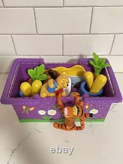 RARE-Limited Edition Disney Winnie the Pooh Bear & Tigger Picnic Basket withextras