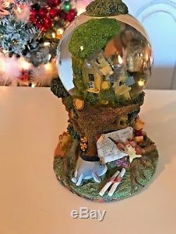 RARE Winnie the Pooh musical Tree House Snow Globe Disney