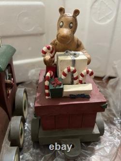 Rare Disney Choo Choo Pooh Centerpiece by Michel & Co 3 Pc Train With original Box