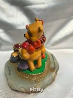 SIGNED Disney Winnie The Pooh & Tigger Hugging Ron Lee Figurine