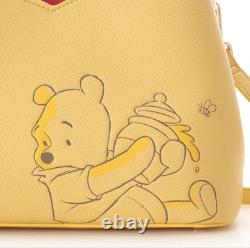Samantha Thavasa Winnie the Pooh Shoulder Bag Yellow New Collection