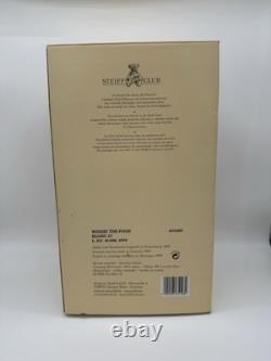 Steiff 651489 Disney Winnie the Pooh Classic Pooh No. 00091