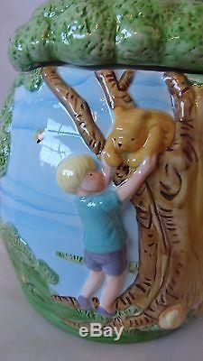 Treasure Craft Walt Disney Classic Winnie The Pooh Sculpted Cookie Jar MIB #H182