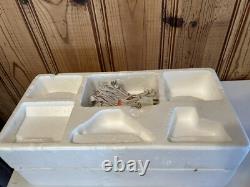 VTG Disney Winnie the Pooh Christmas in the 100 Acre Woods Original Box READ