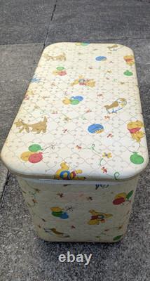 Very Rare Vintage Pearl Wick Quilted Vinyl Toy Box Chest with Winnie the Pooh