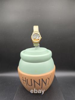 Vintage Disney Winnie The Pooh A Rather Blustery Day Watch DS 271 LE