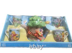 Vintage Winnie the Pooh Disney collectible Teapot Set Tree House NEW