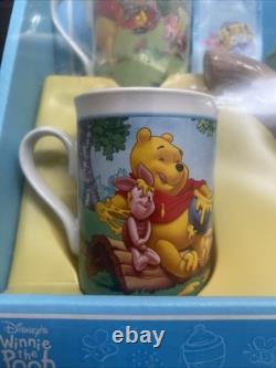 Vintage Winnie the Pooh Disney collectible Teapot Set Tree House NEW