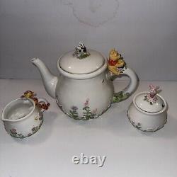 Vintage winnie the pooh tea set