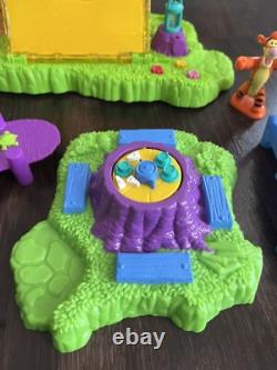 Vtg Winnie The Pooh Camping Fun Playset 2000 WithFigures Lights & Sounds WORKS