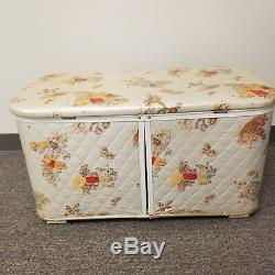 Vtg Winnie the Pooh Toy Box Chest Seat Quilted Design Hinged Top Nursery Redmon