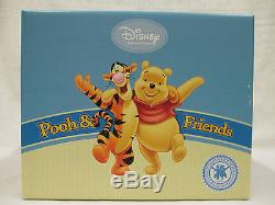 Walt Disney Winnie the Pooh Friends And Family L-E 951/1998 Piglet Tigger