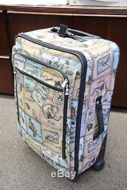 Walt Disney World Winnie The Pooh Tapestry 4 Piece Rolling Suitcase Set