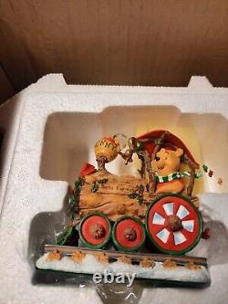 Winnie Pooh Piglet &Eeyore Holiday Express Christmas Train Danbury Mint