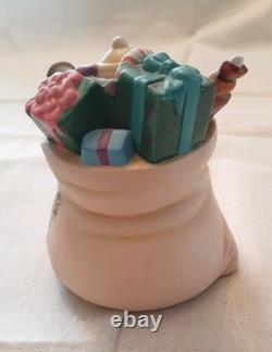 Winnie The Pooh And Friends Piglet Special Delivery Disney Porcelain Figurine