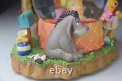 Winnie The Pooh Disney Store Music Snow Globe Rumbly in My Tumbly with Box RARE