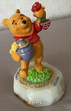 Winnie The Pooh Ron Lee Pooh ValentineSigned & Dated 1999. #66 of 1500 Retired