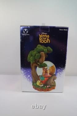 Winnie the Pooh Disney Store NIB Light Up Rumbly in My Tumbly Musical Snow Globe