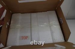 Winnie the Pooh Disney Store NIB Light Up Rumbly in My Tumbly Musical Snow Globe