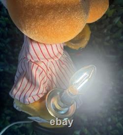 Winnie the Pooh? Honeypot /Lighted Animated Motionette ChristmasTelcoDisney