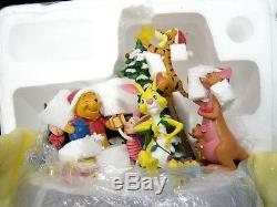Winnie the Pooh Merry Christmas Figurine Bradford Exchange Disney