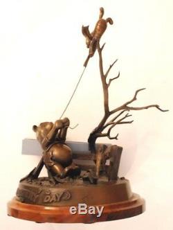 Winnie the Pooh Sculpture Blustery Day by Bill Toma, Limited Edition #129/250