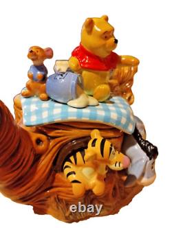 Winnie the Pooh Tea Pot Disney trademark Limited Edition Rare