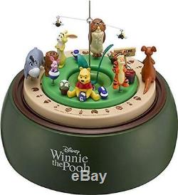 Winnie the Pooh Trick rotation Clock Music box Glockenspiel Diorama ClockJapan
