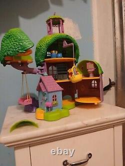 1999 Winnie l'Ourson : Les Endroits Amicaux, Jours Enchanteurs, Playset de la Maison dans l'Arbre