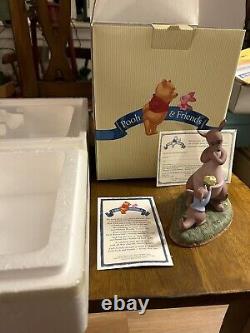 4 nouveaux ensembles de figurines de Winnie l'ourson et ses amis - Seulement ouverts pour les photos. Informations ci-dessous.
