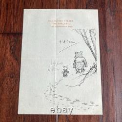 A. A. MILNE Autographe WINNIE L’OURSON Souvenir imprimé de la Forêt des Cent Acres signé PSA
