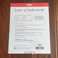 A. A. MILNE Autographe WINNIE L’OURSON Souvenir imprimé de la Forêt des Cent Acres signé PSA