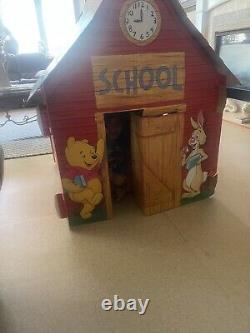 Années 1980 Disney Winnie l'ourson École Maison de jeu, en excellent état