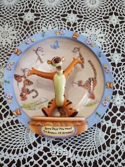 Bradford Exch. Lot de 10 Assiettes 3D Disney Winnie l'Ourson, Série des 100 Acres