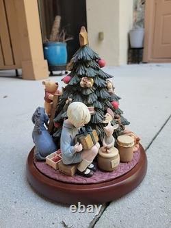 Centre de table de Noël Charpente Disney Classique Winnie l'Ourson et ses Amis 12x9 Vtg 1995