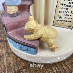 Charpente Disney Winnie The Pooh & Christopher Robin Staircase Lamp Works