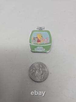 Collection de Pins Mystères Disney Skyliner Winnie l'Ourson et Porcinet