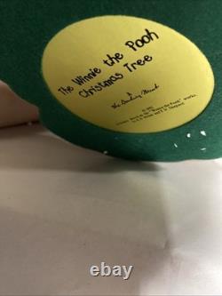 Danbury Mint L'arbre de Noël Winnie l'Ourson, éclairé, Disney, Tigrou, Bourriquet Danbury Mint L'arbre de Noël Winnie l'Ourson, éclairé, Disney, Tigrou, Bourriquet