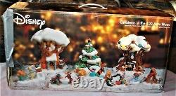 Disney Christmas In The 100 Acre Wood Lighted Village 8 Piece Set Pre-owned