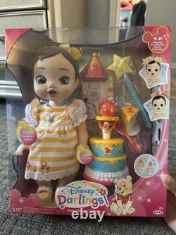Disney Darlings Surprises magiques d’anniversaire Winnie l’Ourson Ensemble de 13 poupées 7 pièces