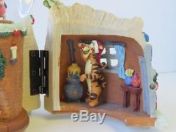 Disney Holiday Winnie The Pooh Snow Globe 1963 Wonderland Music Co Mr. Sander # 02