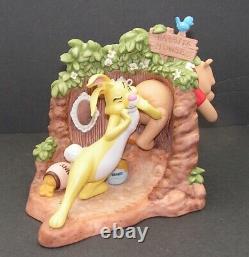 Disney Pooh & Amis Coincés Dans Une Situation Collante Porcelaine Figure Pooh & Rabbit